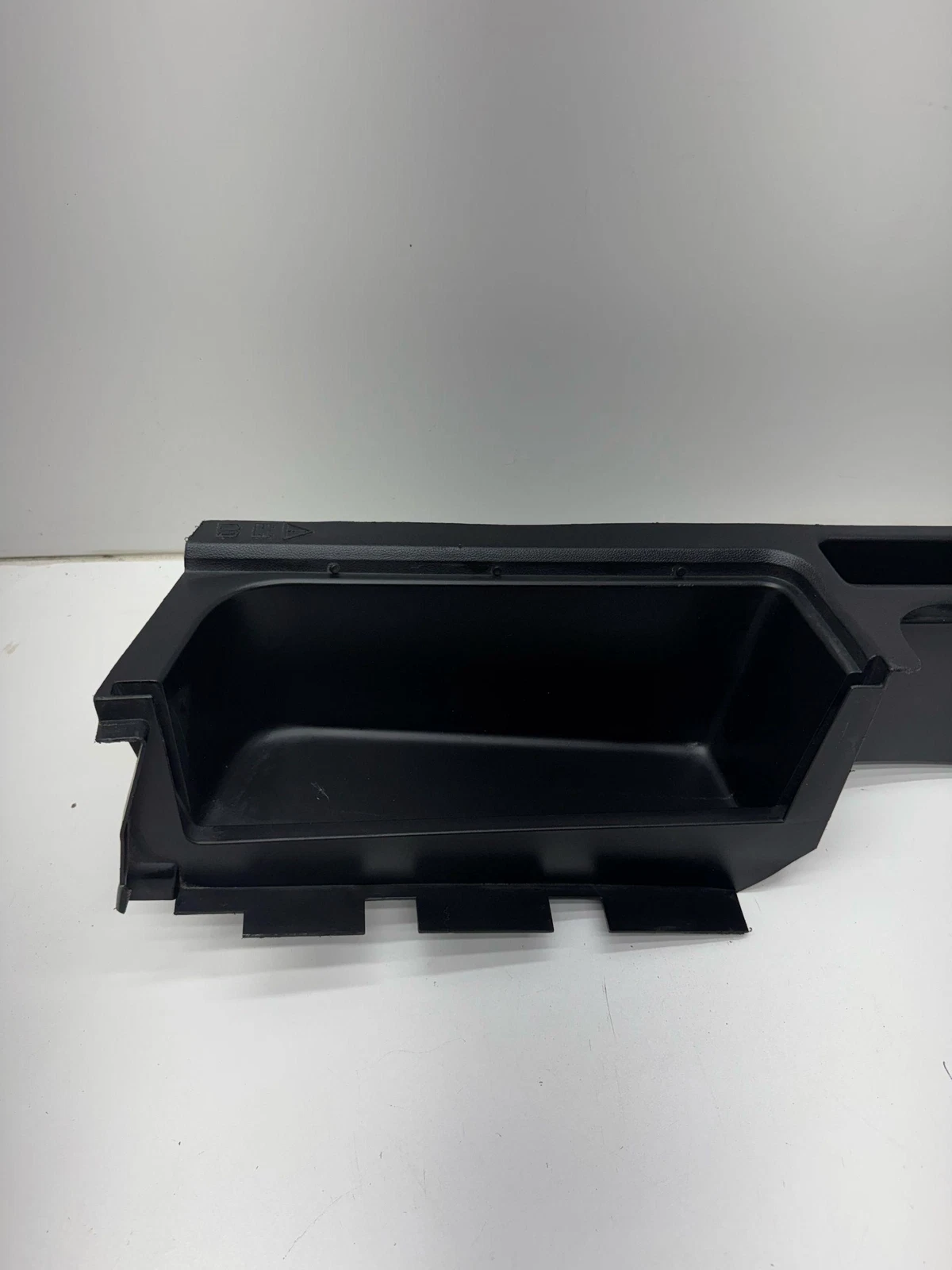 2020 - 2023 FORD EXPLORER TRUNK LEFT SIDE TRIM COVER PANEL OEM LB5BS312A06 - Image 5