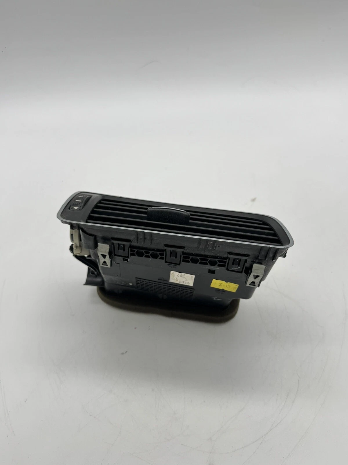 2012-2022 VOLKSWAGEN PASSAT DASH RIGHT AIR VENT VENTS AC HEATER 561819704 OEM - Image 4
