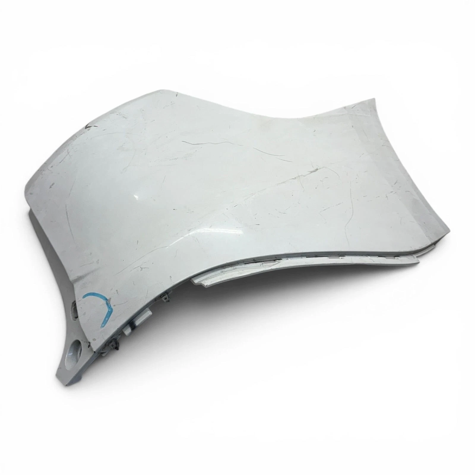 2018-2021 BUICK ENCLAVE REAR RIGHT SIDE BUMPER END UPPER COVER PANEL WHITE OEM - Image 3