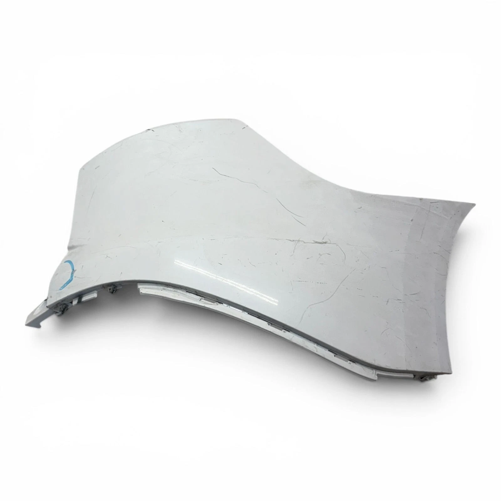 2018-2021 BUICK ENCLAVE REAR RIGHT SIDE BUMPER END UPPER COVER PANEL WHITE OEM - Image 5