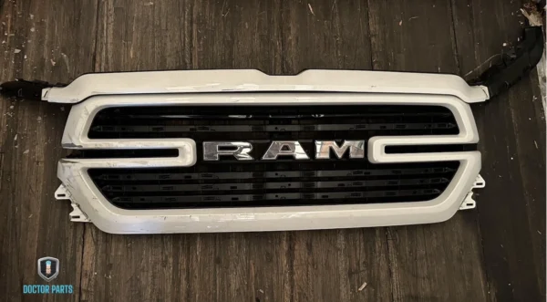 2019-2023 DODGE RAM 1500 FRONT UPPER BUMPER GRILLE GRILL ORIGINAL OEM