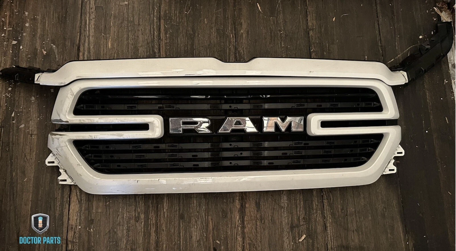 2019-2023 DODGE RAM 1500 FRONT UPPER BUMPER GRILLE GRILL ORIGINAL OEM