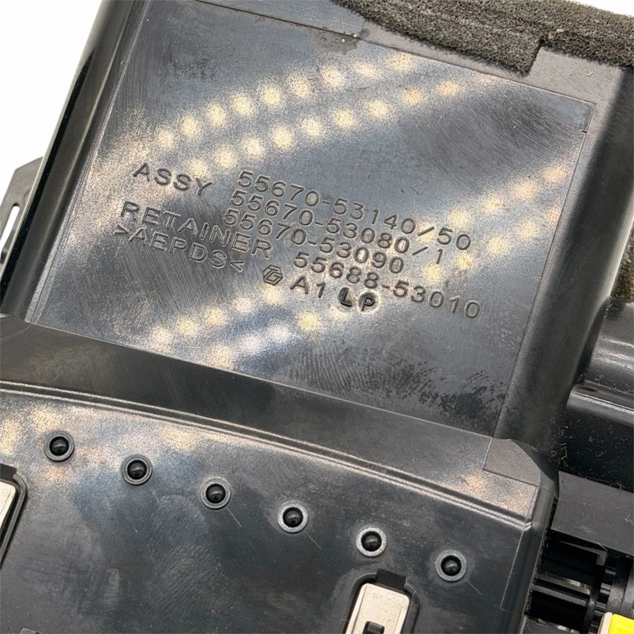 2014-2017 LEXUS IS250 FRONT CENTER INTERIOR DASH AIR VENT 55670 53140 - Image 10