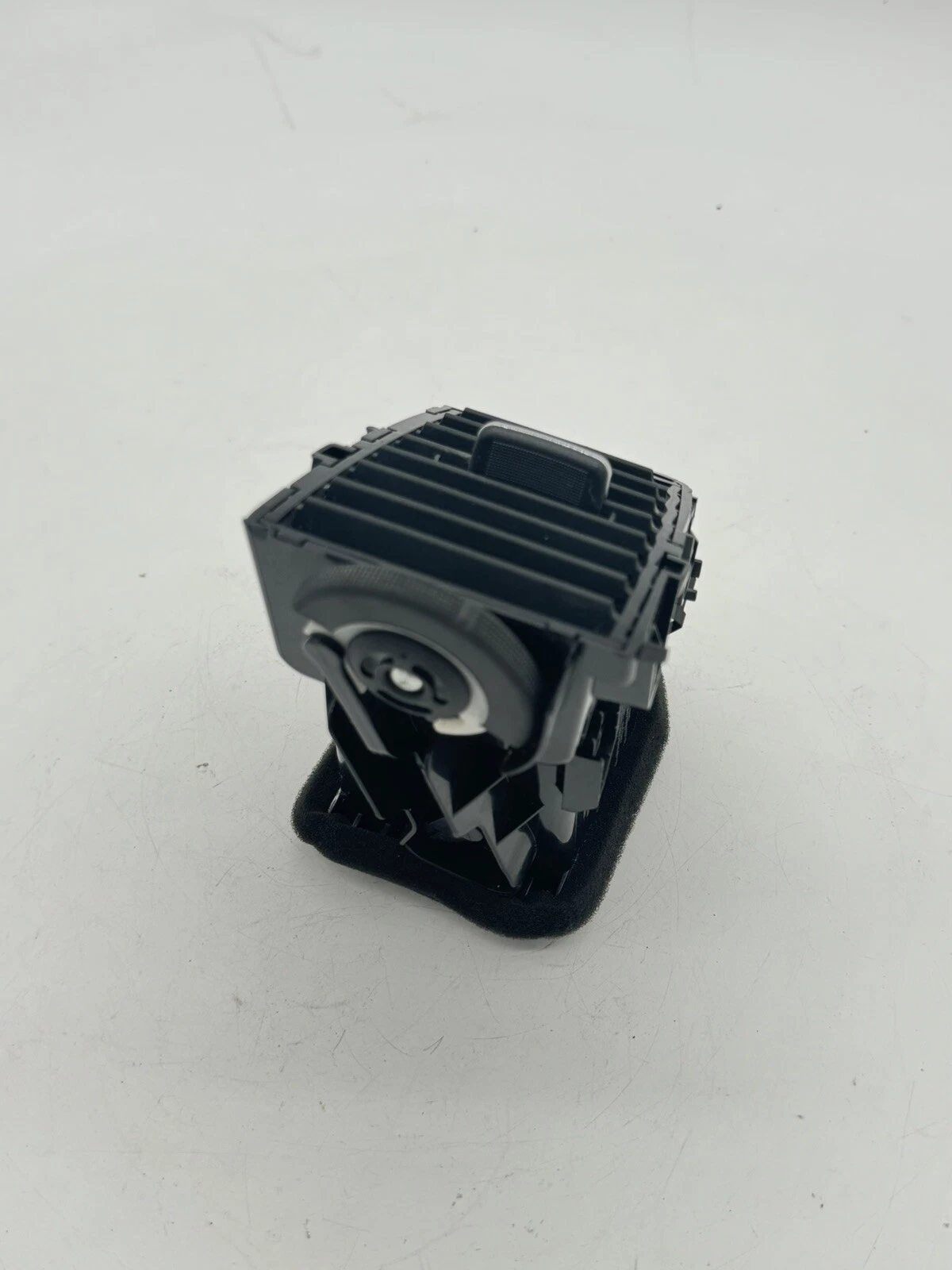 2009-2014 NISSAN MURANO CENTER RIGHT AIR DASH VENT 687501AA0A OEM - Image 5
