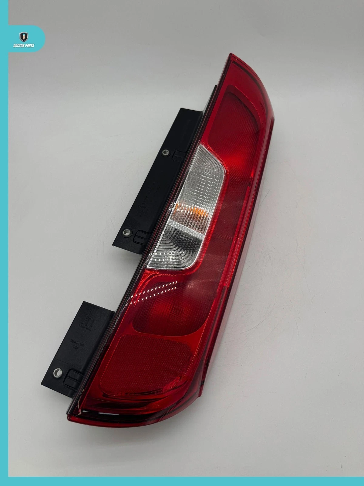 RH 2015-2020 Dodge Promaster City Right Passenger Side Tail Light Lamp 52043139
