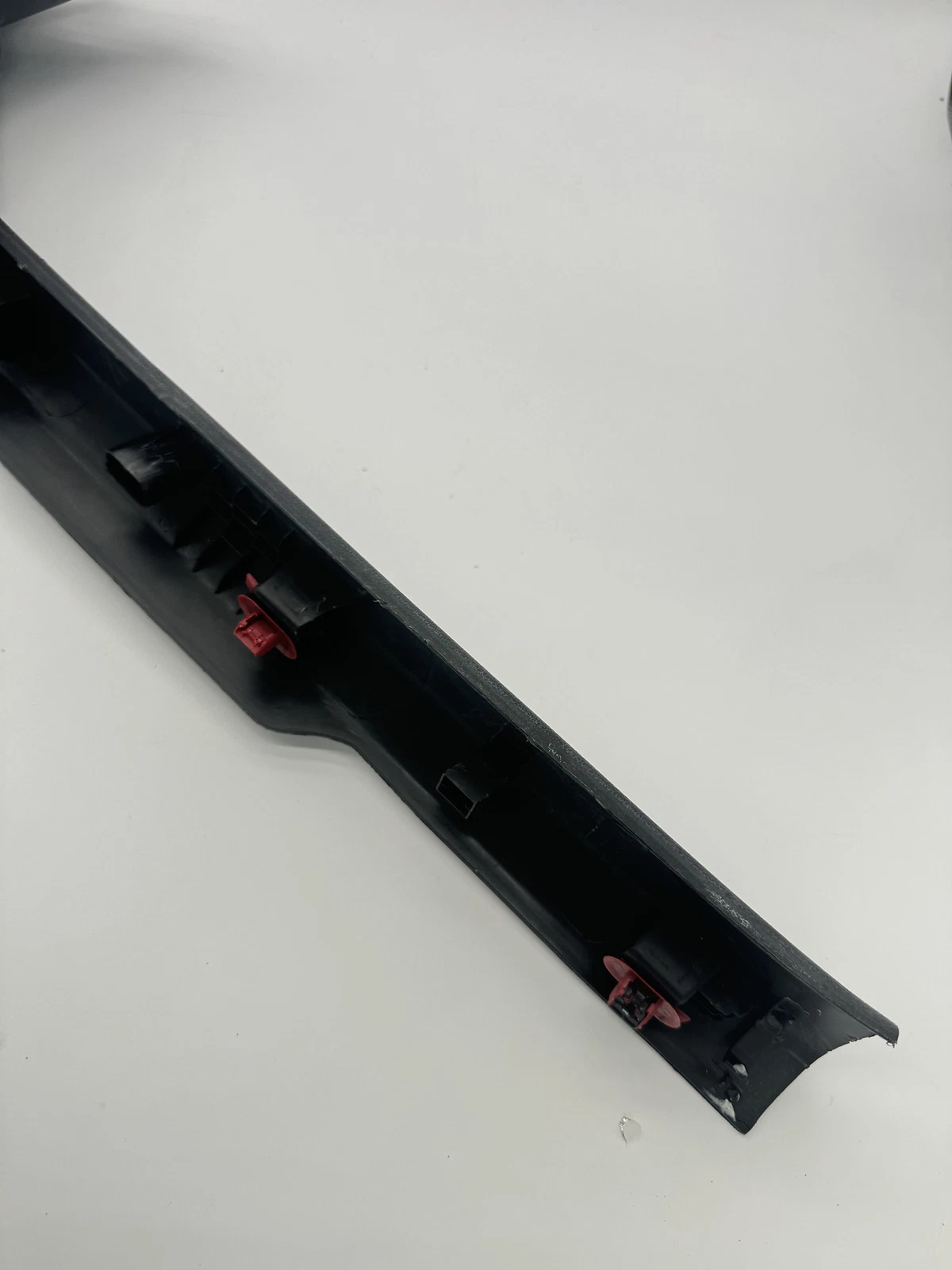 2019-2022 CHEVROLET SPARK FRONT LEFT DOOR SILL SCUFF PLATE 95395486 - Image 5