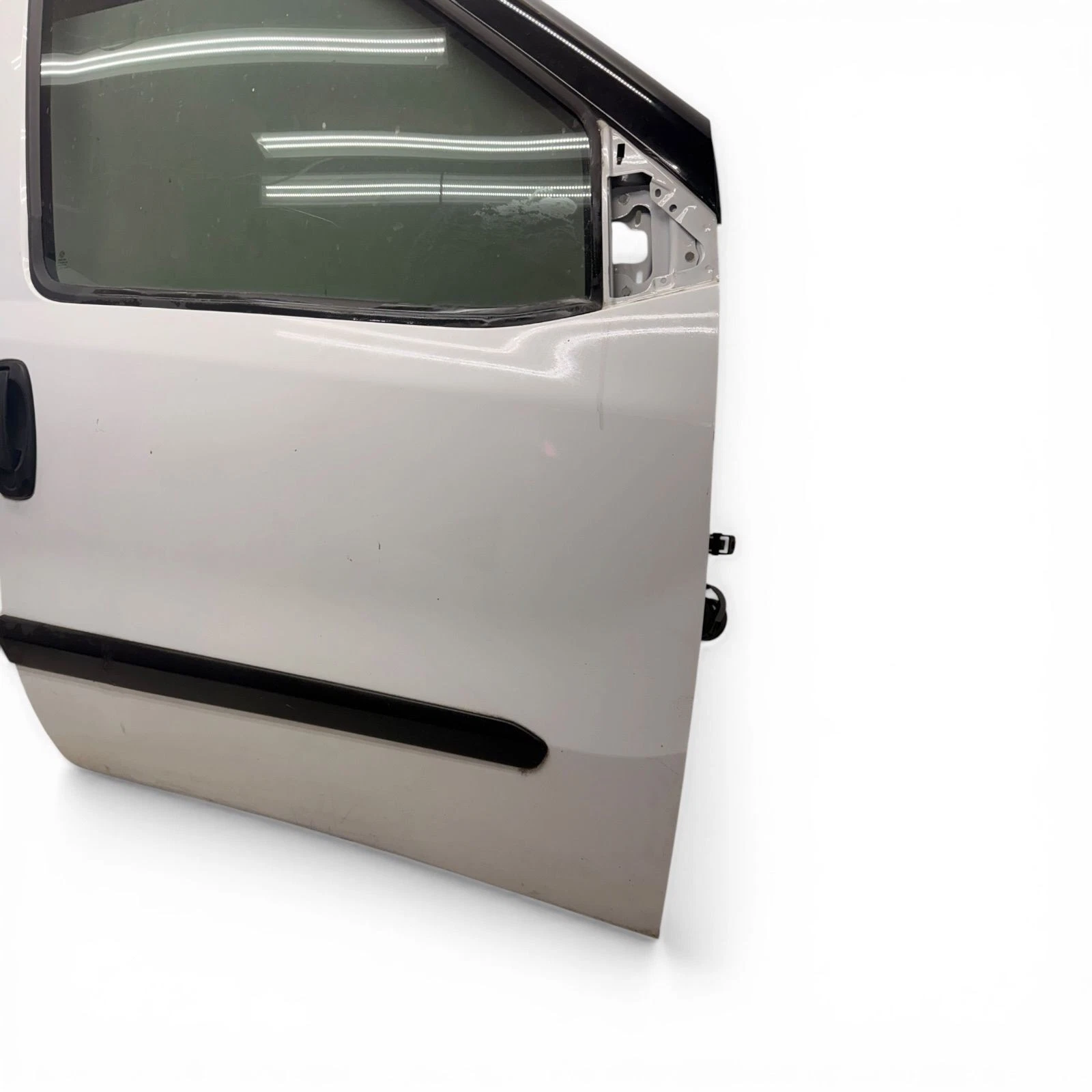 RH2015-2022 DODGE RAM PROMASTER CITY RIGHT SIDE FRONT DOOR COMPLETE (OEM) - Image 7
