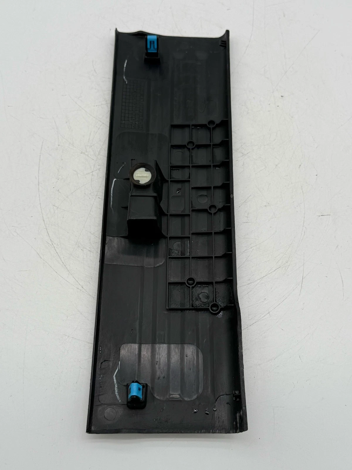 2019 - 2023 FORD RANGER CREW CAB REAR LEFT DOOR SILL SCUFF PLATE OEM KB3B2613245 - Image 8