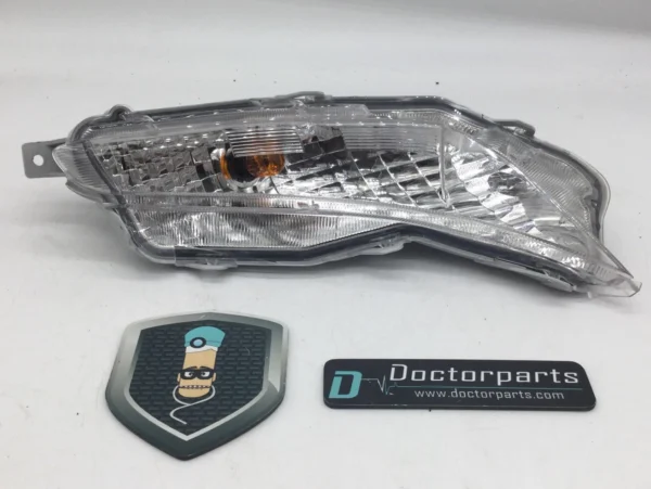 2015-2017 TOYOTA CAMRY PASSENGER SIDE FOG LAMP RIGHT RH NAL945233 OEM USED