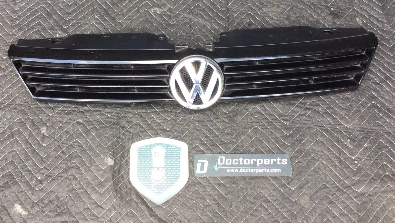 2011-2014 VOLKSWAGEN JETTA FRONT BUMPER RADIATOR GRILLE USED OEM LOCAL PICKUP