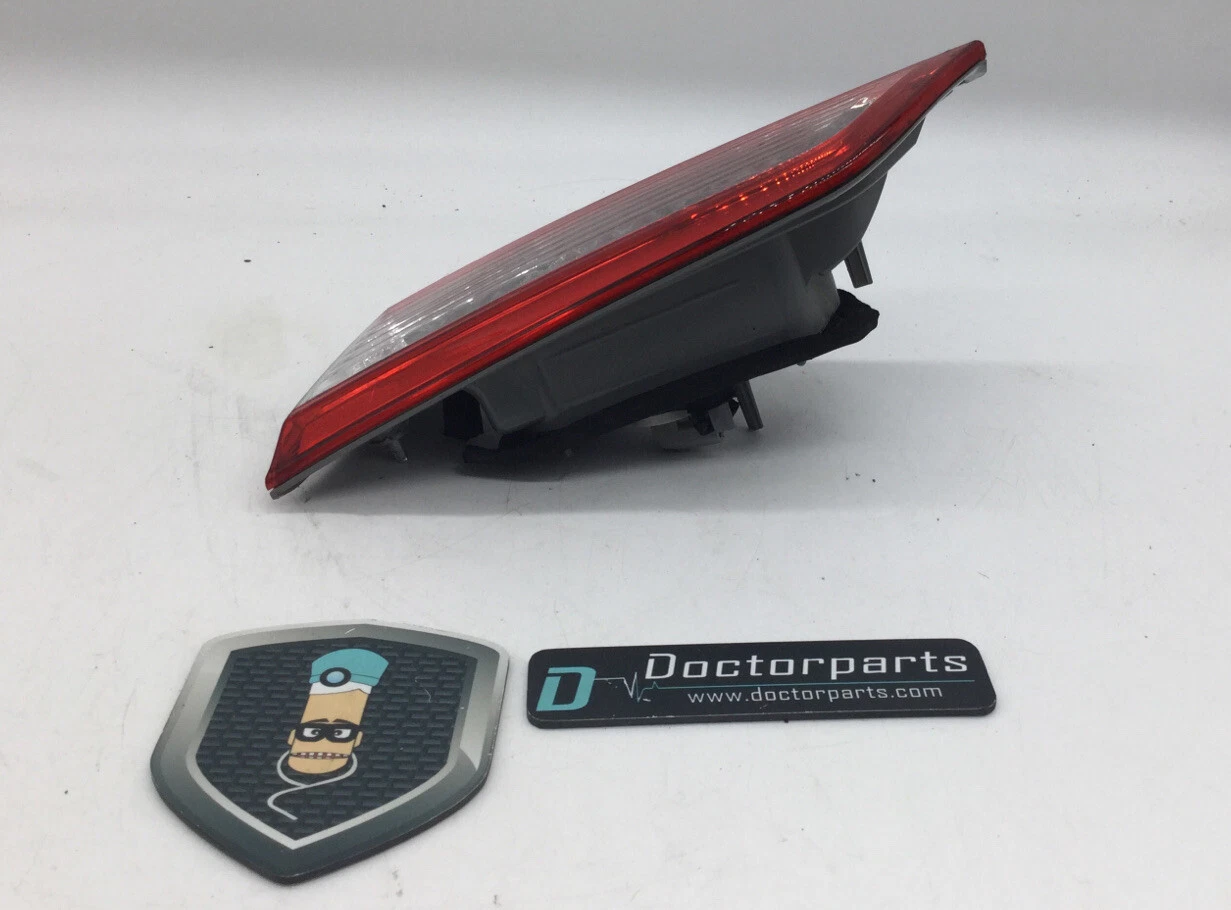 2012-2014 TOYOTA CAMRY PASSENGER SIDE REAR TAILLIGHT RIGHT RH OEM USED - Image 4