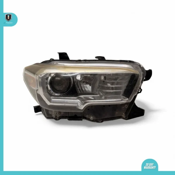 2014-2018 TOYOTA TACOMA RH RIGHT SIDE HEADLIGHT USED OEM