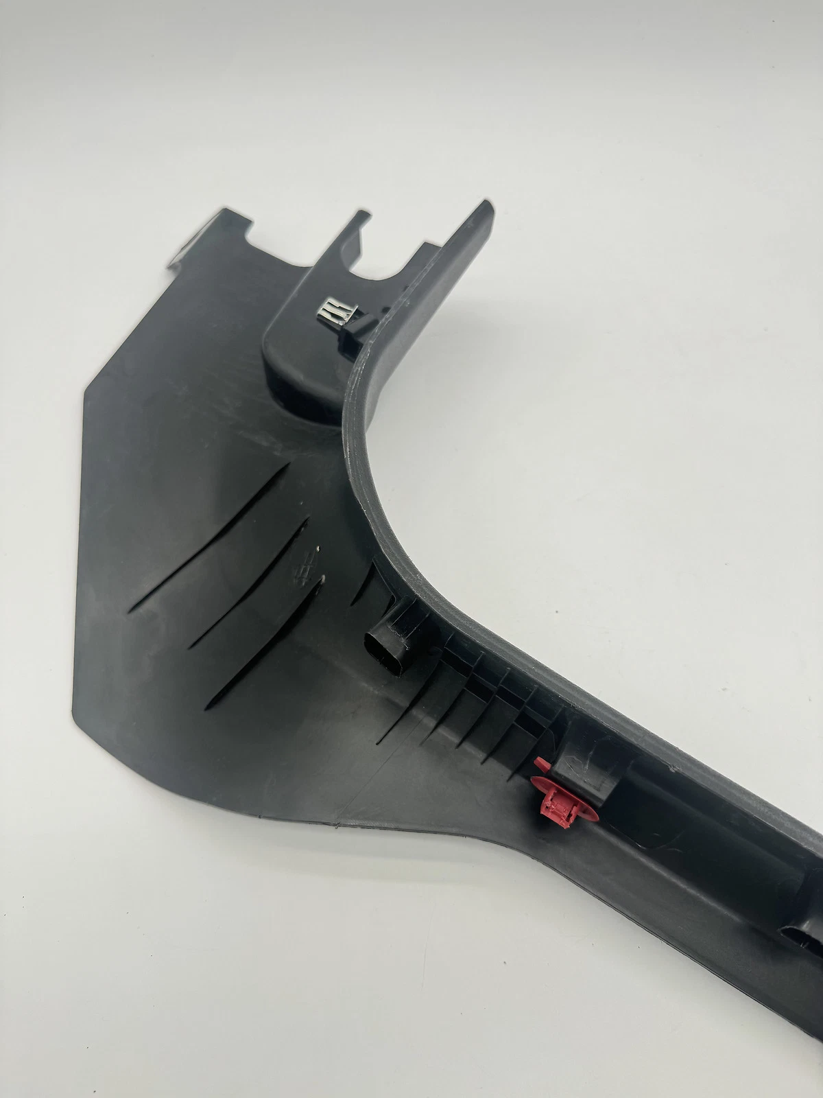 2019-2022 CHEVROLET SPARK FRONT LEFT DOOR SILL SCUFF PLATE 95395486 - Image 6