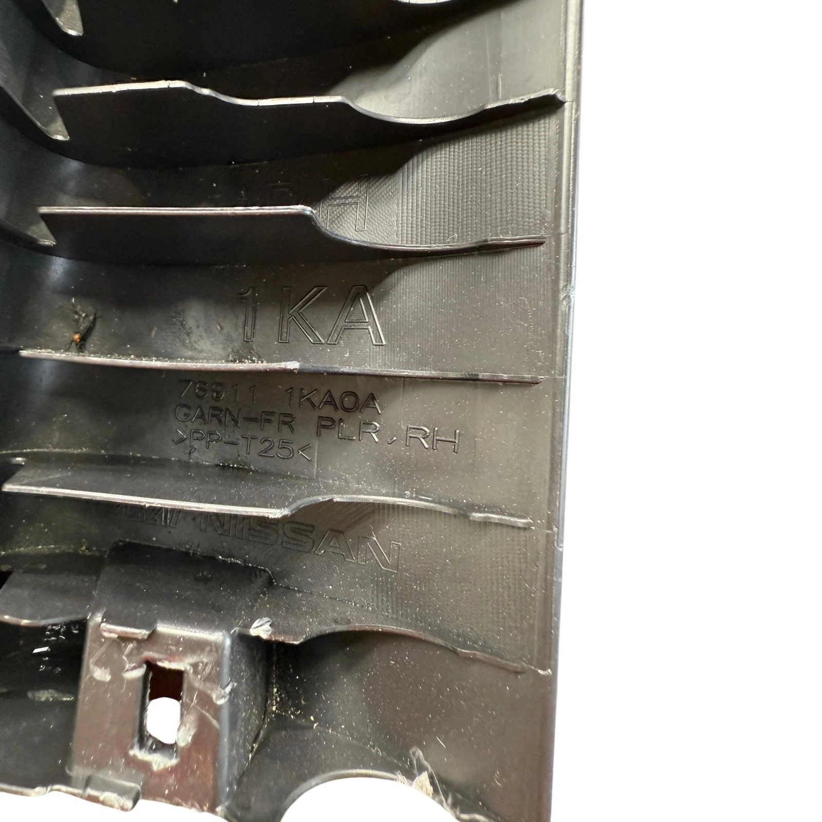 2011-2017 Nissan Juke Right Side A-Pillar Trim Cover OEM, 76911 1KA0A - Image 11