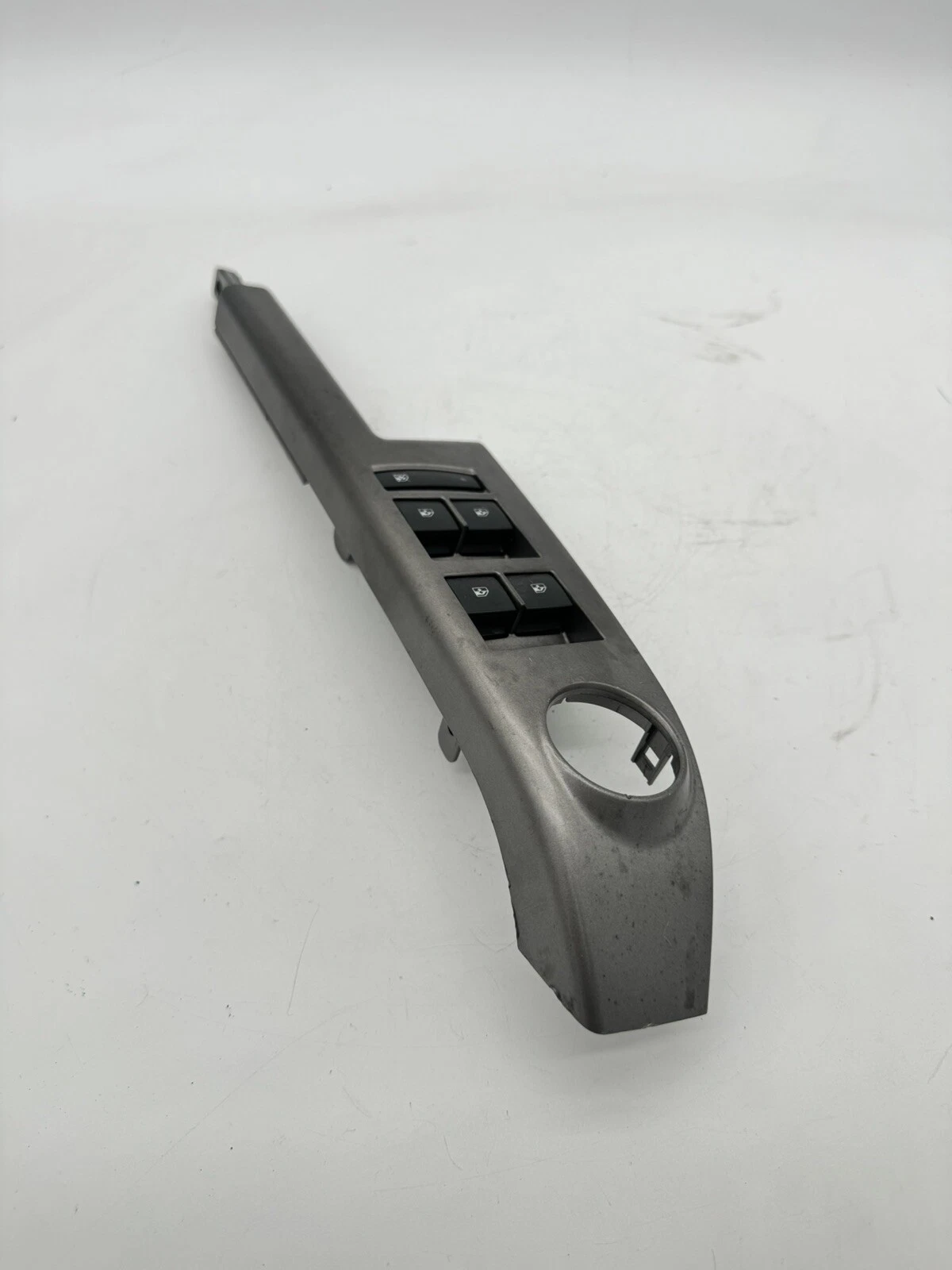 2017- 2020 Chevrolet Sonic Front Door Switch Driver Power Window OEM 22915124 - Image 3