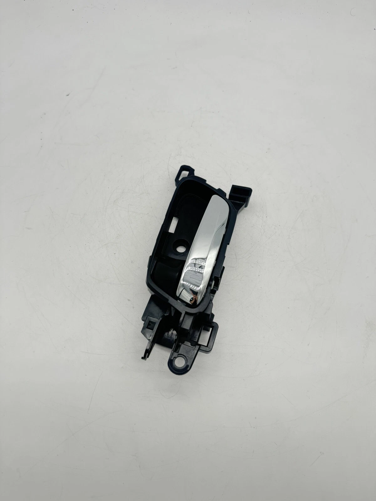 2017 HONDA ACCORD INNER DOOR HANDLE BLACK HOUSING WITH CHROME DRIVER SIDE OEM - Image 8