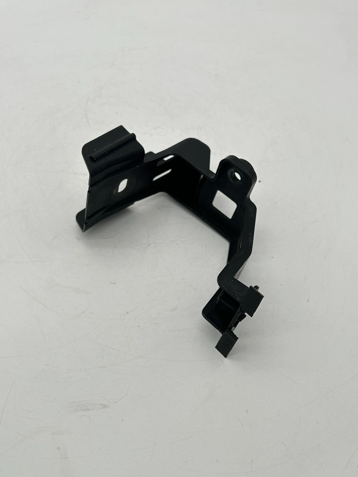 OEM Mazda 2016-2021 MX-5 Miata Rear Right Bumper Retainer N243-50-2R1 - Image 8