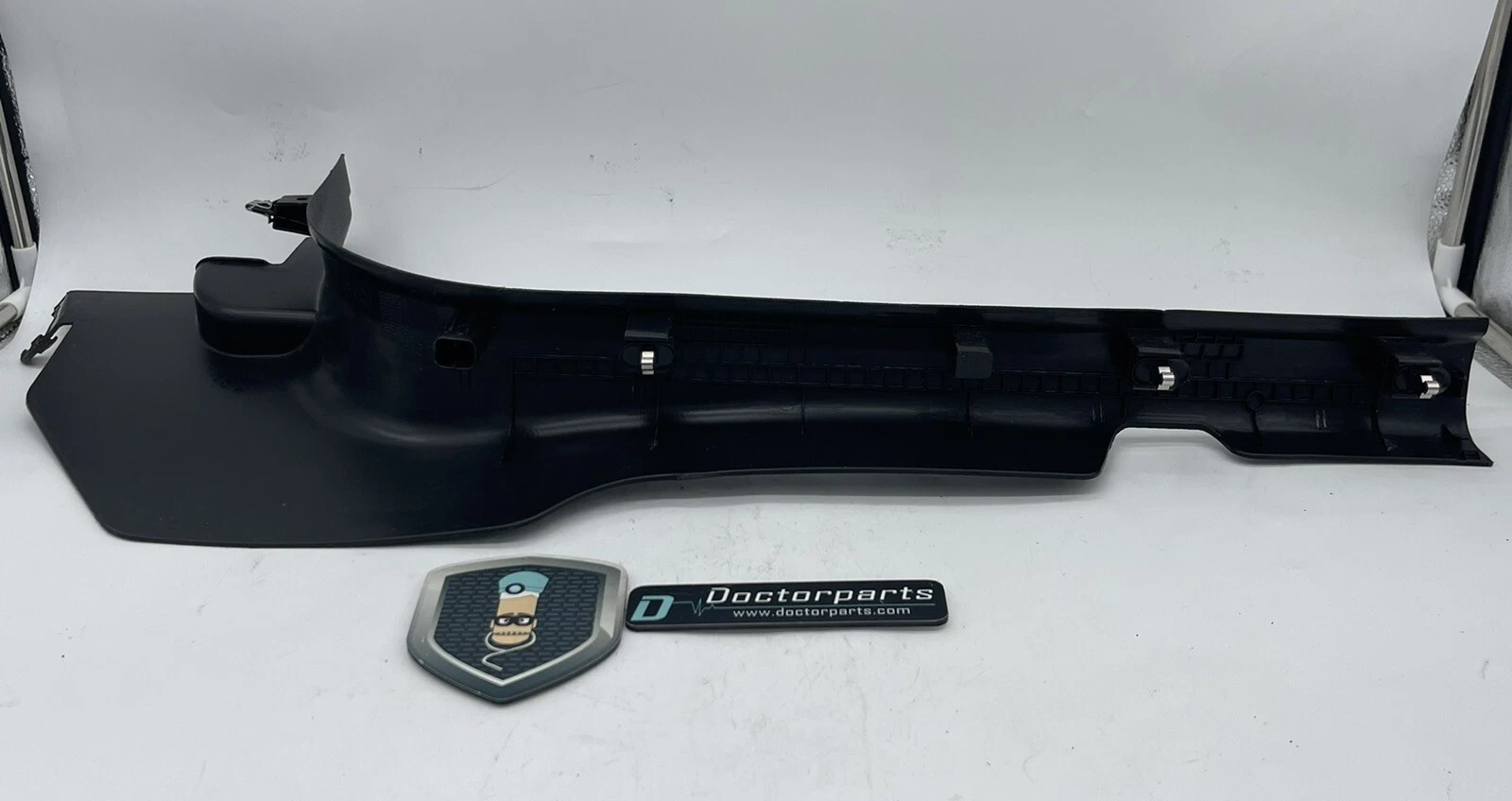 2015 CHEVY SONIC LTZ OEM LH SIDE FRONT LOWER A-PILLAR TRIM PANEL - Image 2