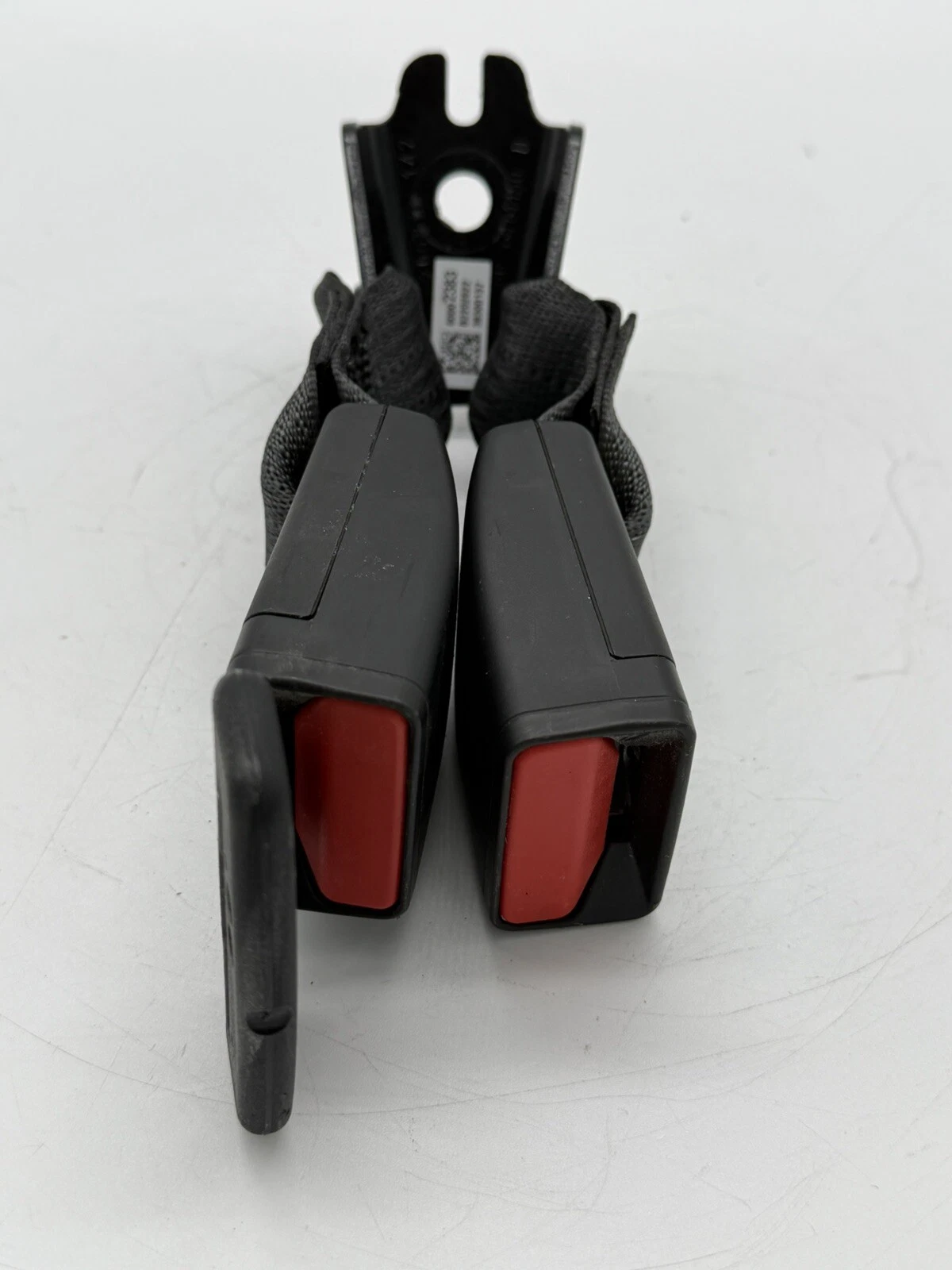 2020-2022 BUICK ENCORE GX REAR LEFT SIDE CENTER SECOND ROW SEAT BELT BUCKLE OEM - Image 8