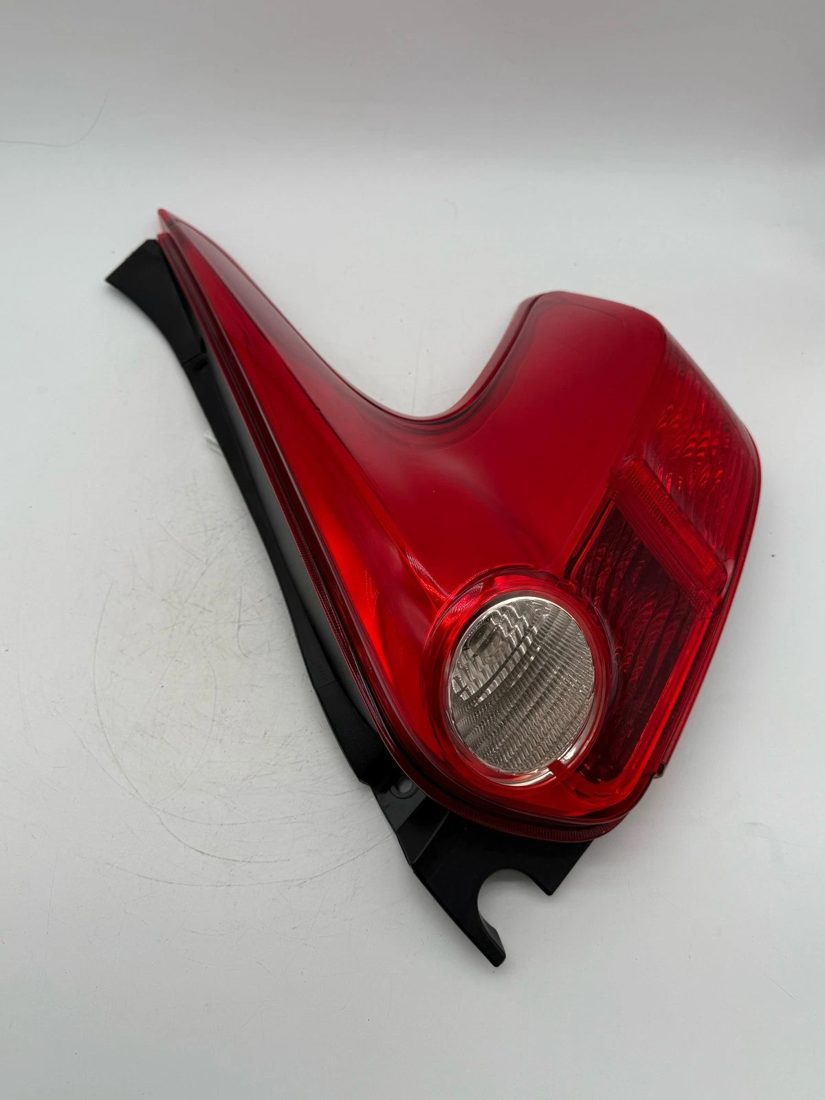 2011-2014 NISSAN JUKE REAR RIGHT PASSENGER TAIL LIGHT BRAKE LAMP TAILIGHT OEM - Image 5