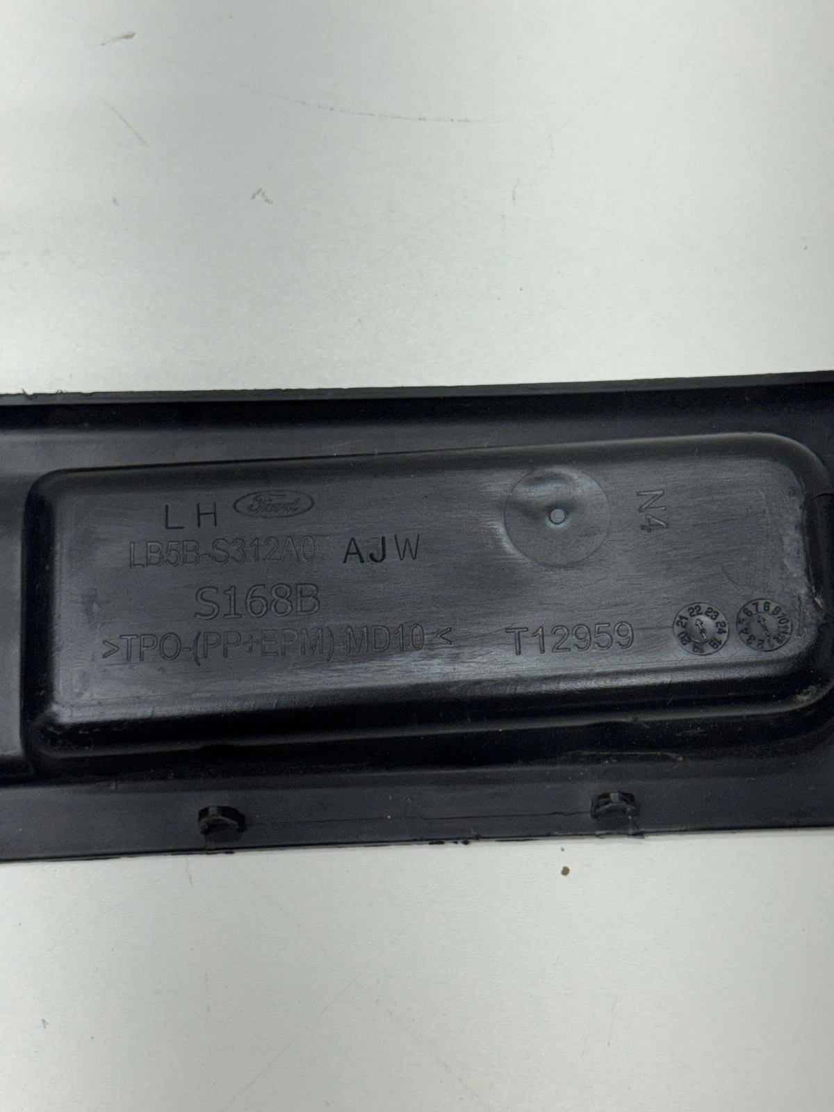 2020 - 2023 FORD EXPLORER TRUNK LEFT SIDE TRIM COVER PANEL OEM LB5BS312A06 - Image 12