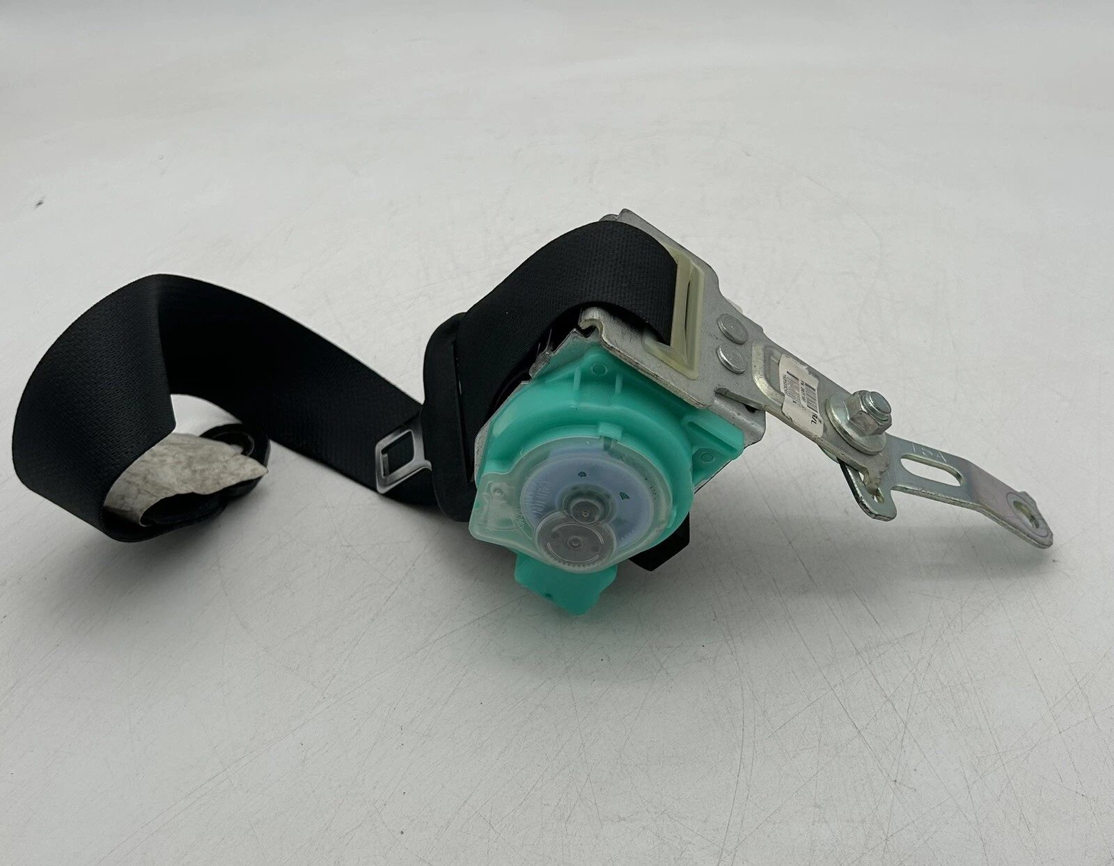 2014-2019 Toyota Corolla 2Nd Row Rear Left Driver Side Seat Belt Retractor Gray - Image 10