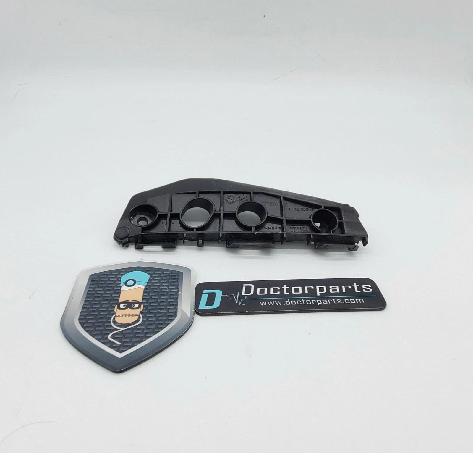 New Front Driver & Passenger Bumper Support Bracket Set For 11-13 Toyota Corolla