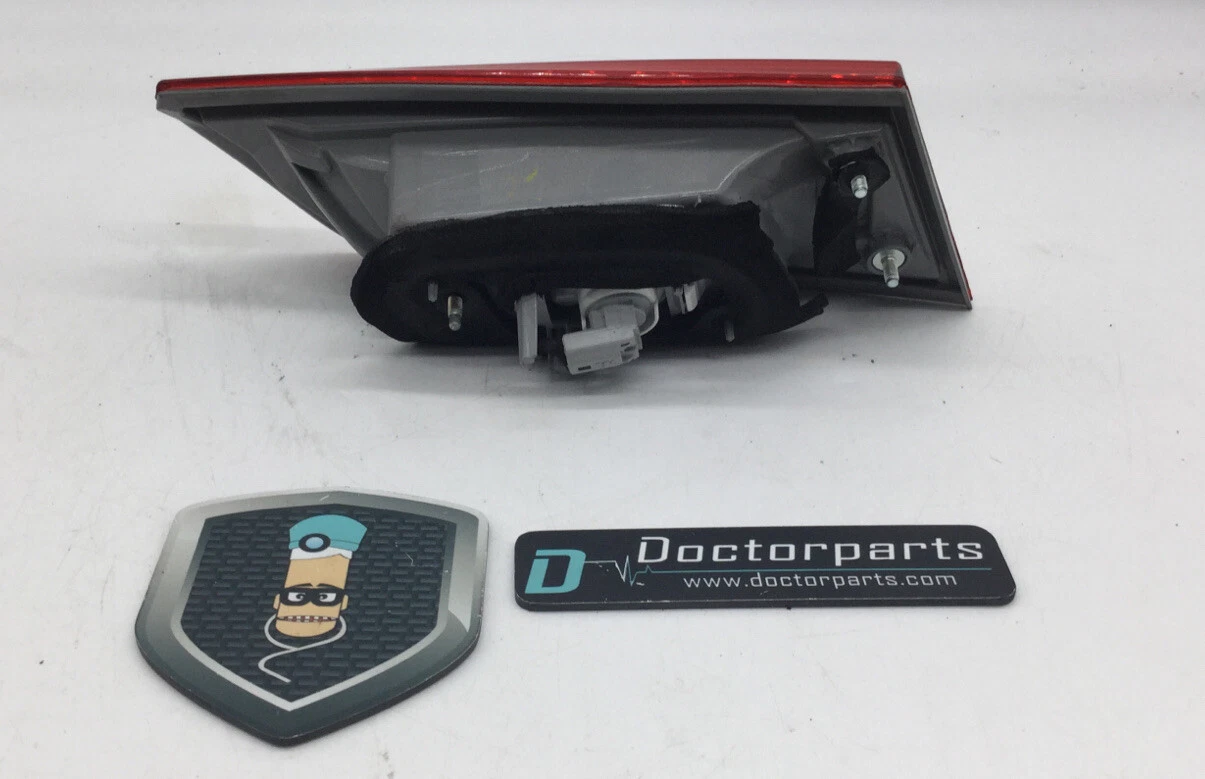 2012-2014 TOYOTA CAMRY PASSENGER SIDE REAR TAILLIGHT RIGHT RH OEM USED - Image 3