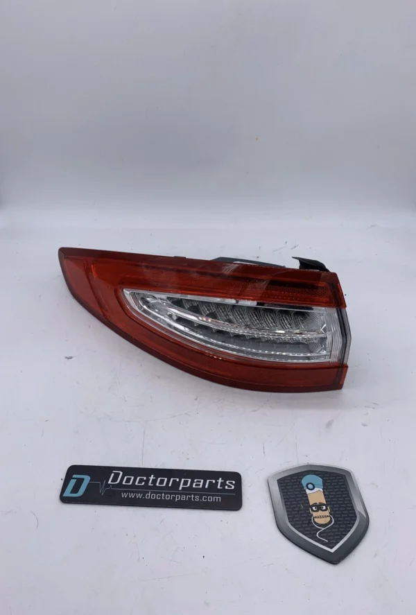 2013-16 FORD FUSION USED LEFT OUTER TAILLAMP