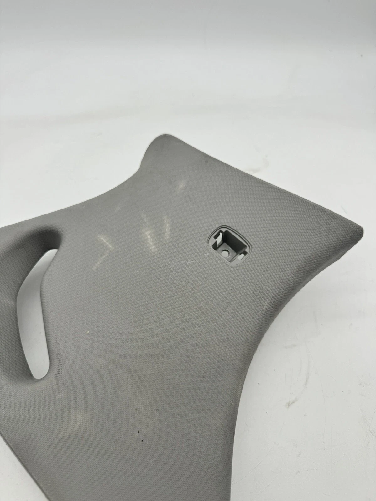 2016 - 2022 Rear Right Quarter Upper Trim Panel 2021 Chevrolet Spark 95408363 - Image 6