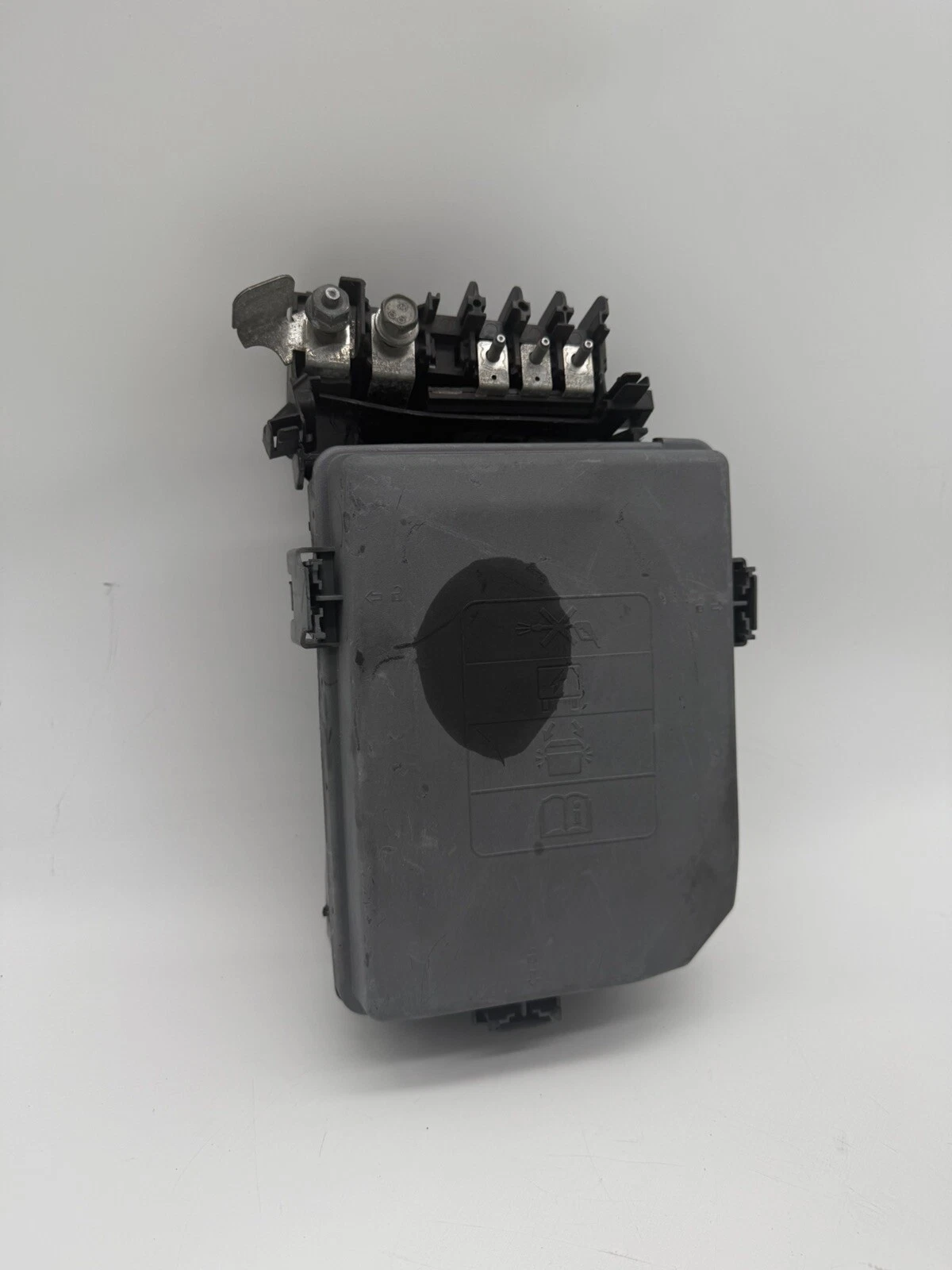 2016-2018 Chevrolet Cruze Fusebox Fuse Box Relay Module 39049710 QTCIE - Image 8