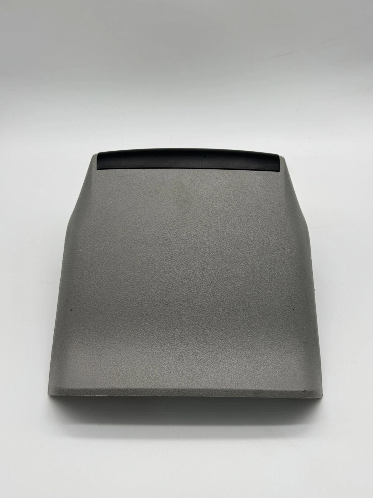 2015-2020 TOYOTA SIENNA CENTER CONSOLE REAR END CAP WITH CUP HOLDERS 58804-08040 - Image 4