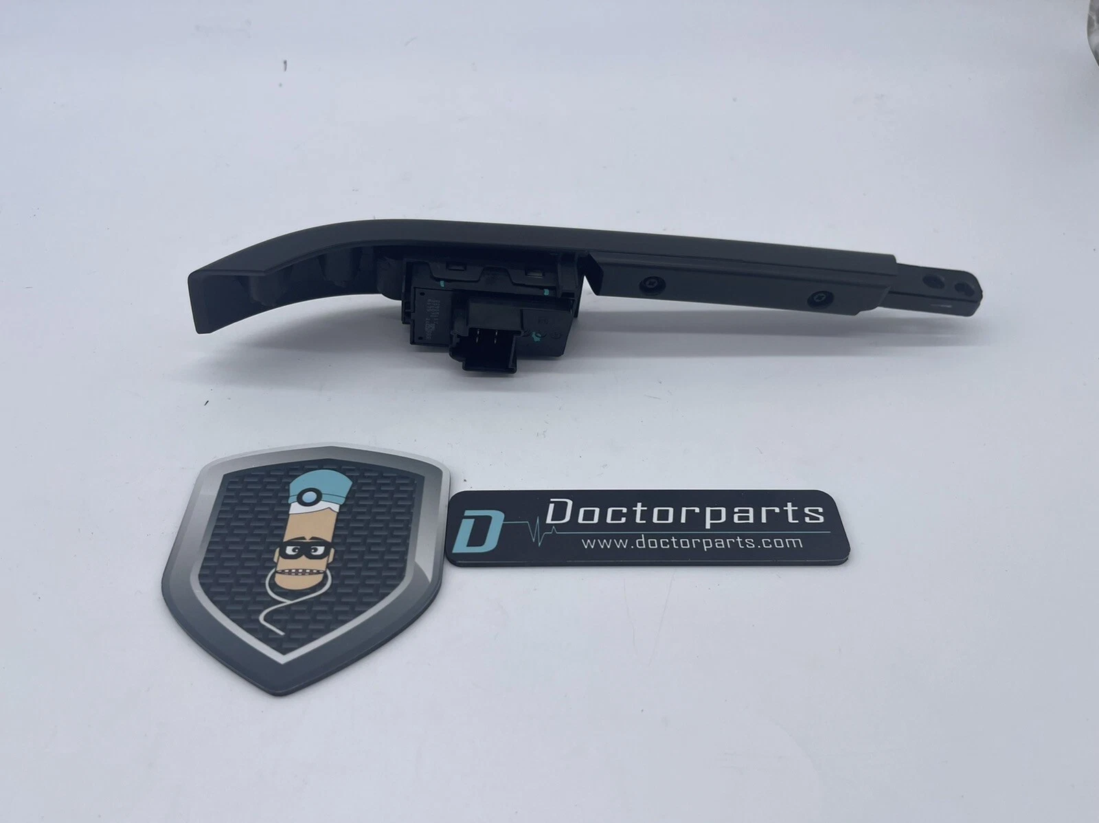 CHEVROLET TRAX REAR RIGHT PASSENGER SIDE DOOR WINDOW SWITCH OEM 2017 - 2020 ✔️ - Image 5