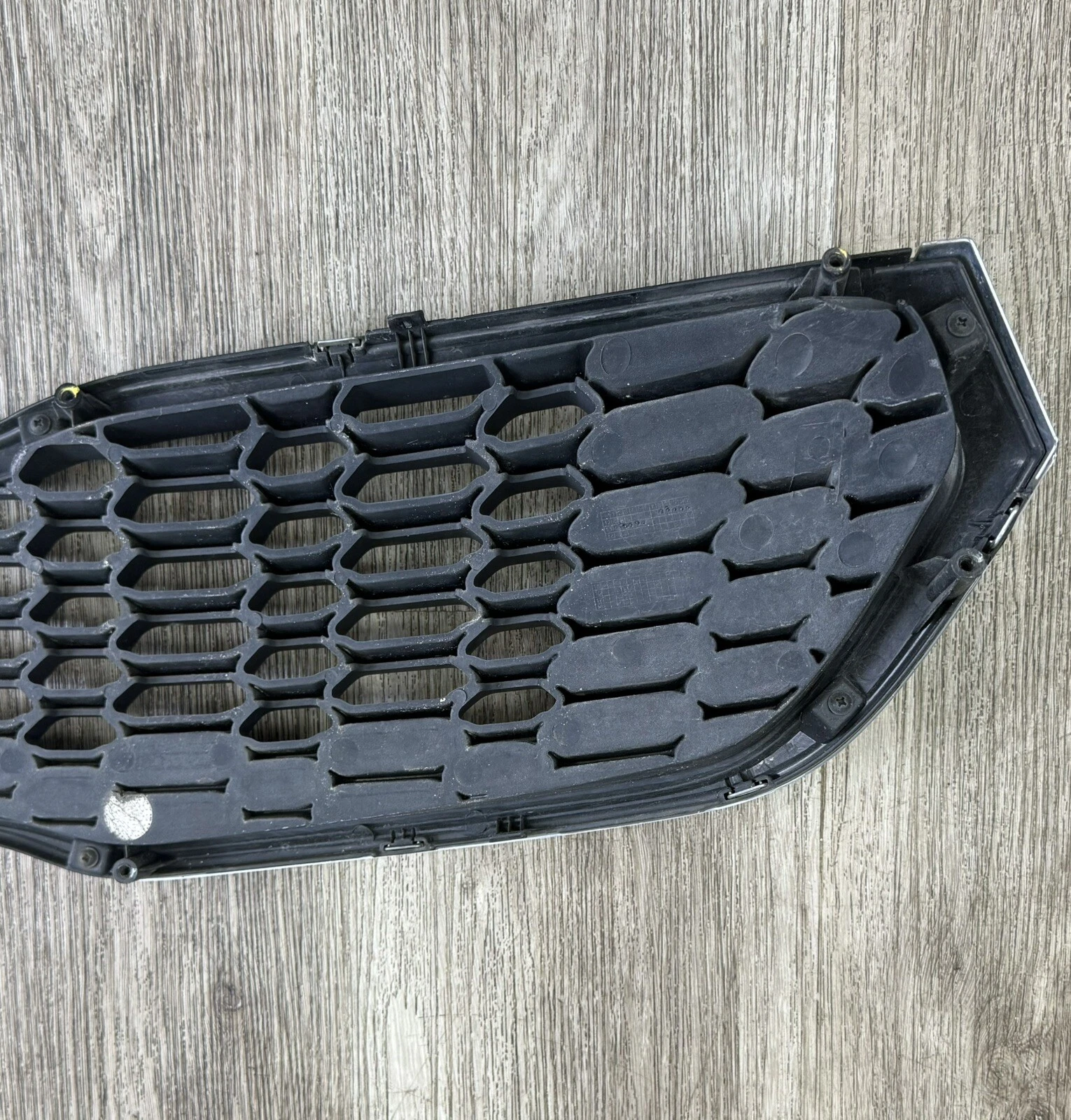 2014-2016 KIA Forte Radiator Front Grille Assembly (86351-A7500) OEM - Image 10