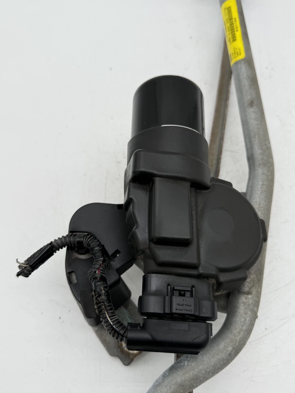 2018-2020 DODGE PROMASTER 2500 WINDSHIELD WIPER MOTOR OEM 04725998AE - Image 10