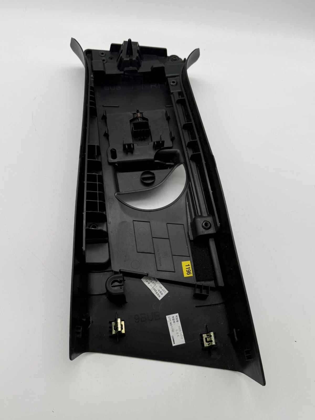 2020-2022 BUICK ENCORE GX RIGHT SIDE CENTER B PILLAR UPPER TRIM COVER PANEL OEM - Image 10