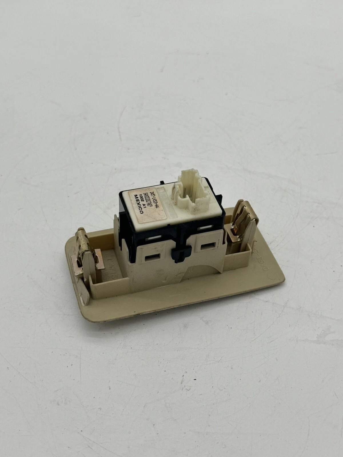 2013-2016 Ford Taurus LINCOLN MKS PASSENGER POWER WINDOW SWITCH DA5T-14529-AAW - Image 8