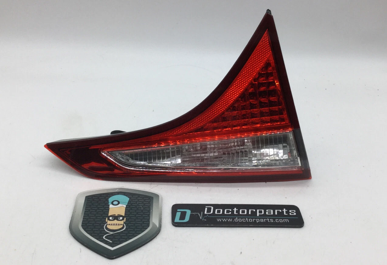 2016-2018 TOYOTA COROLLA DRIVER INNER TRUNK TAILLIGHT LAMP LEFT LH USED OEM