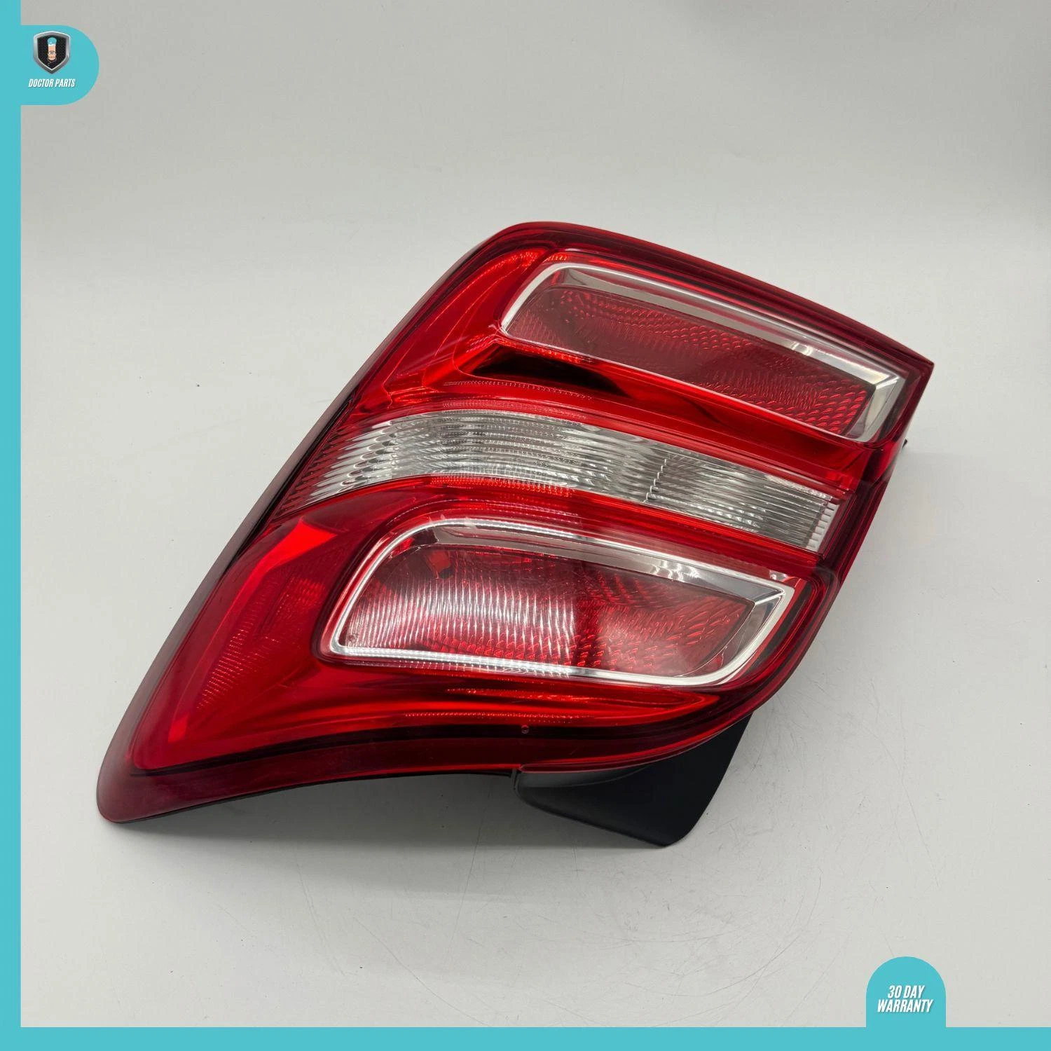 RH 2017-2019 CHEVROLET SONIC RIGHT SIDE TAIL LIGHT SEDAN 94541490 OEM