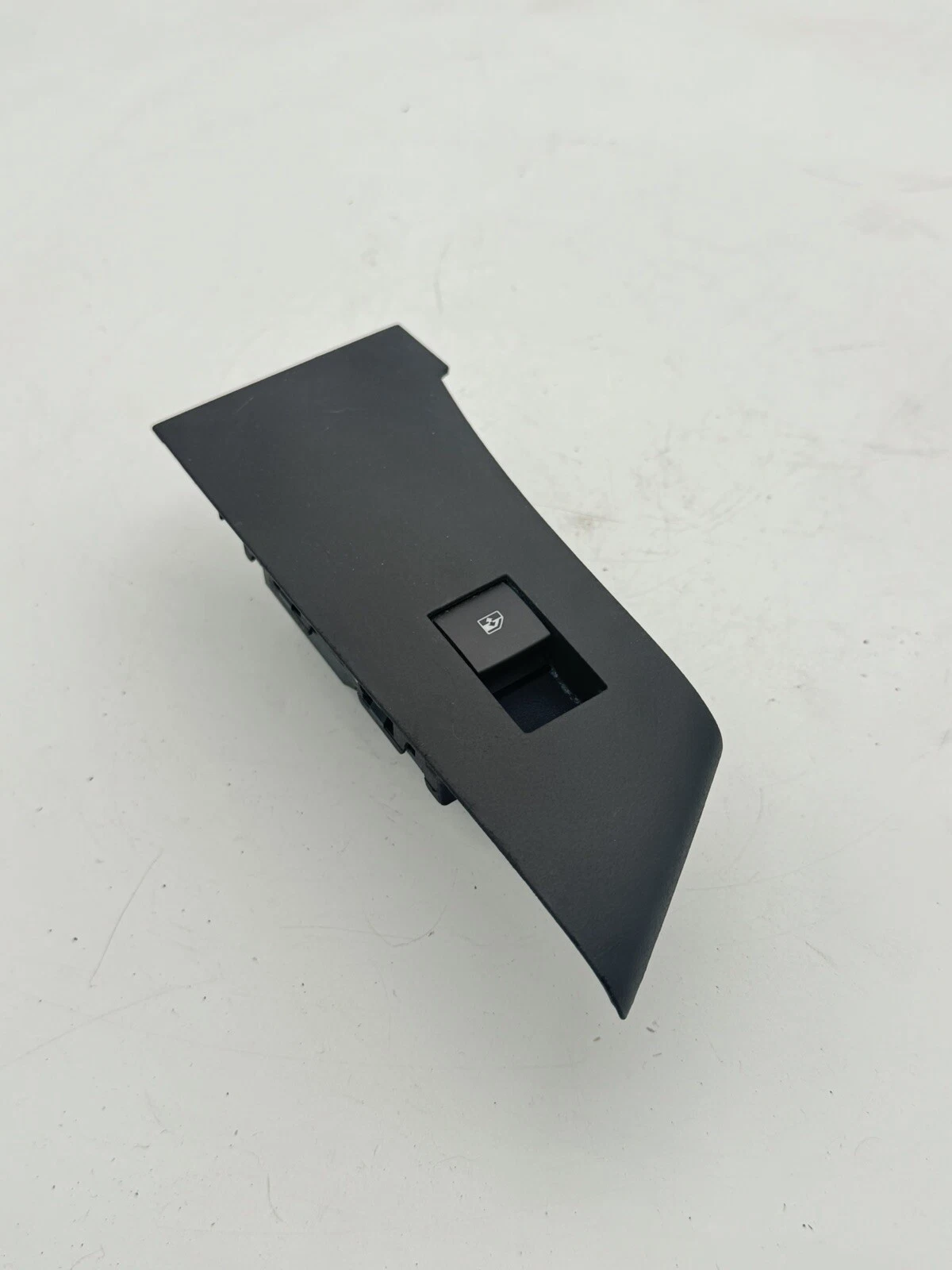 2012-2017 BUICK VERANO FRONT RIGHT WINDOW SWITCH OEM 13305371 - Image 5