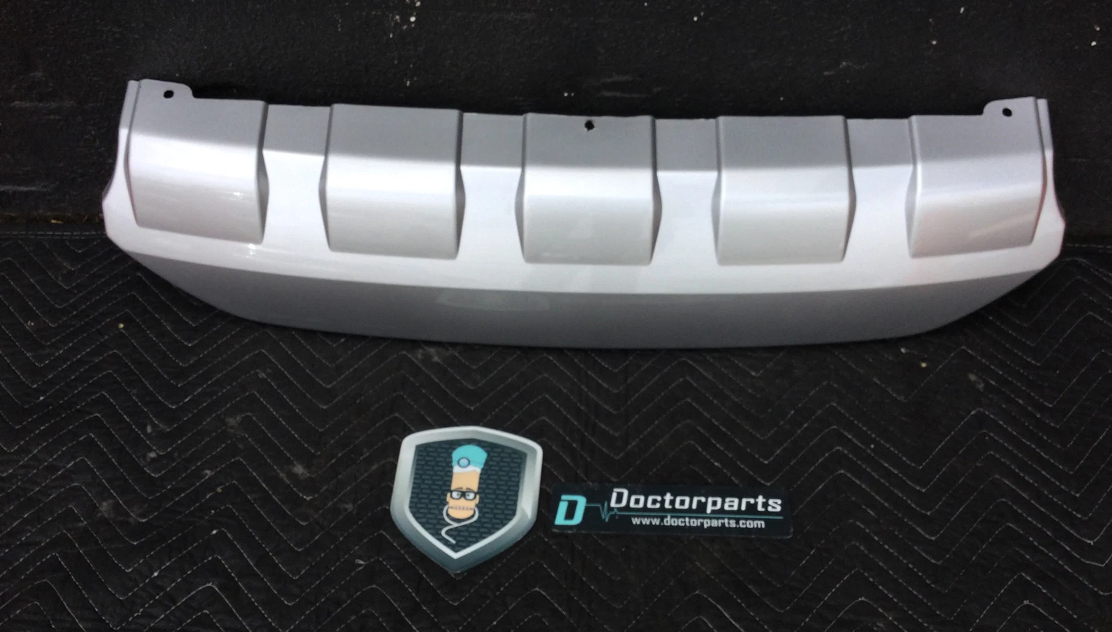 2009-2013 SUBARU FORESTER REAR BUMPER FASCIA OEM NEW LOCAL PICKUP - Image 6