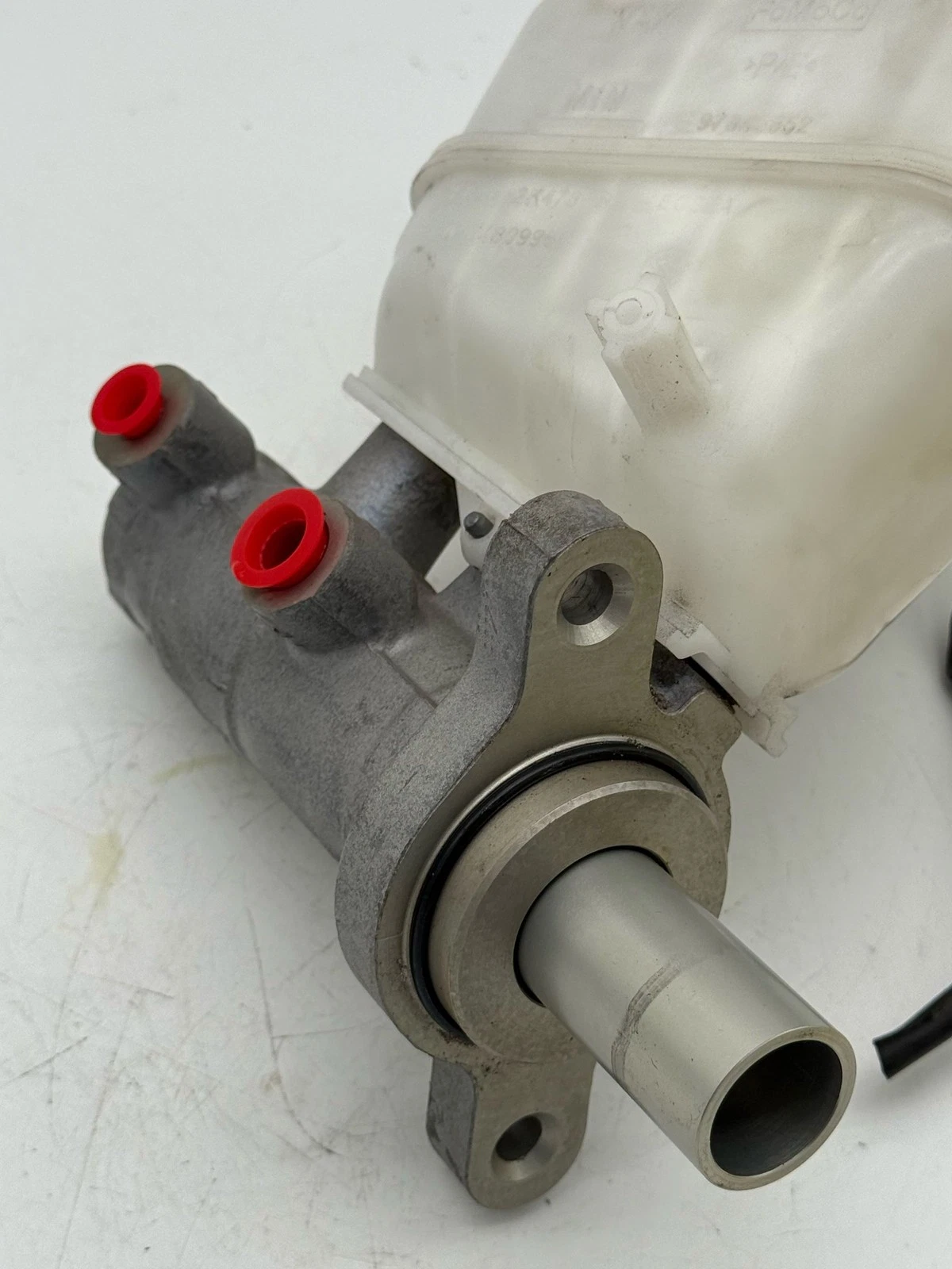 2019-2021 FORD RANGER BRAKE MASTER CYLINDER W/RESERVOIR OEM - Image 10