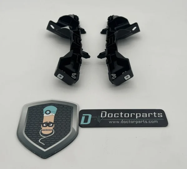 2018-2021 CHEVY EQUINOX FRONT BUMPER RIGHT AND LEFT SIDE GUIDE SUPPORT BRACKET