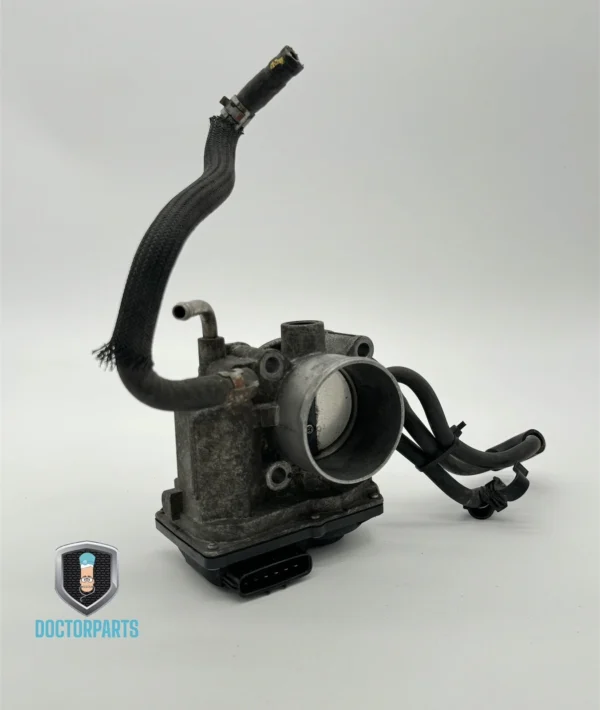 2008-2015 Scion XB 2.4 Throttle Body Assembly OEM 22030-28070