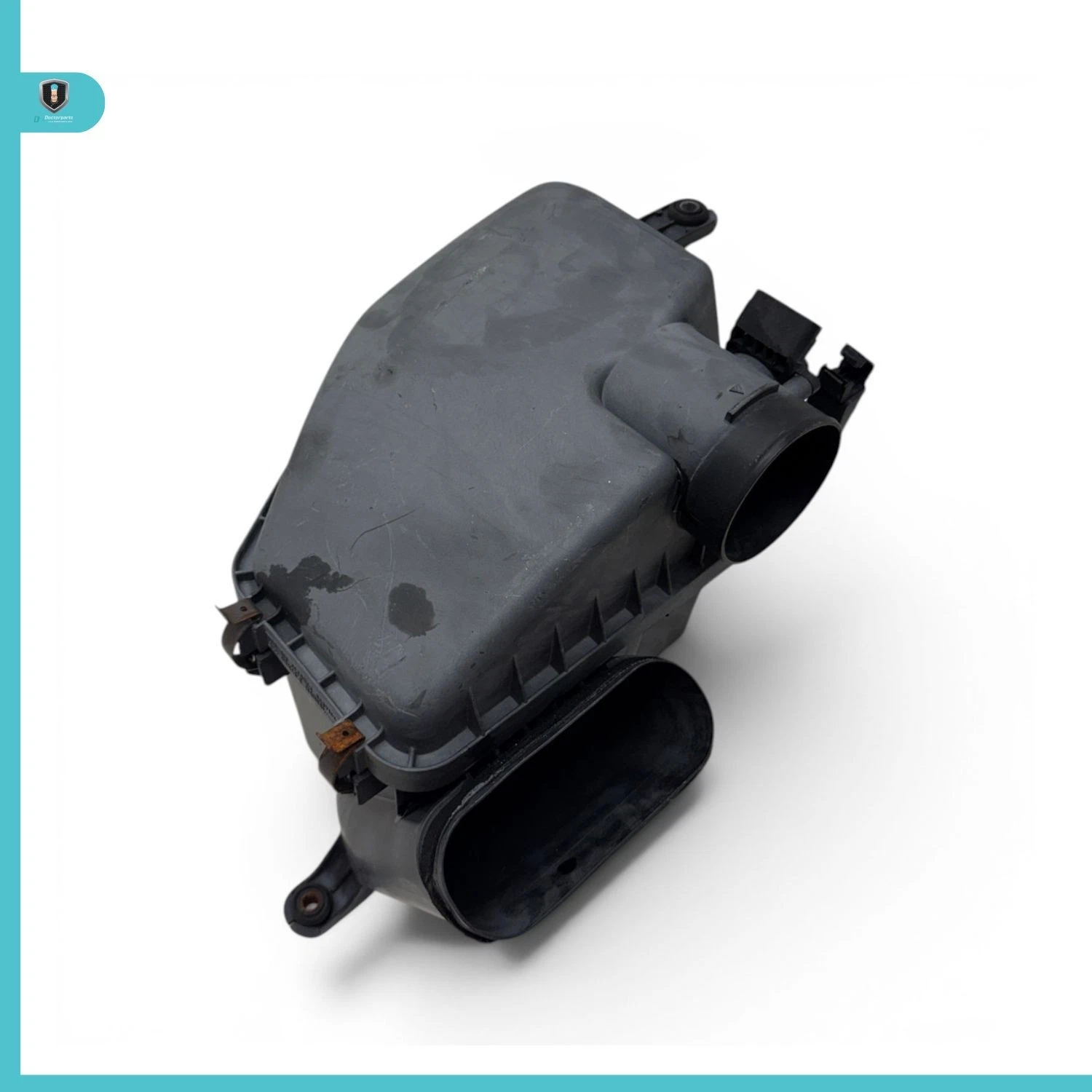 02-05 Lexus SC430 Engine Air Cleaner Box Assembly w/MAF Sensor OEM, 22020-50211