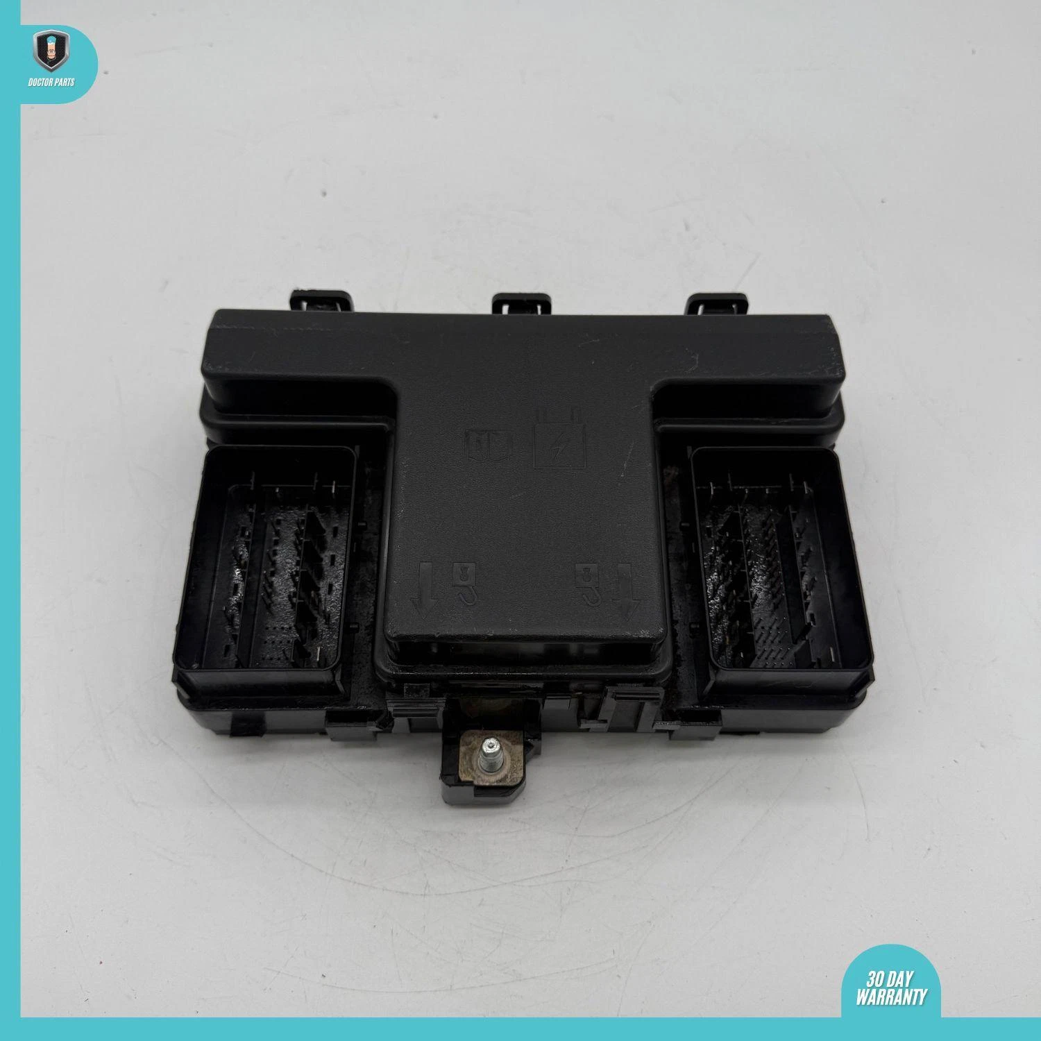 2019-2021 FORD RANGER FUSE BOX KB3T 14D068 DB OEM