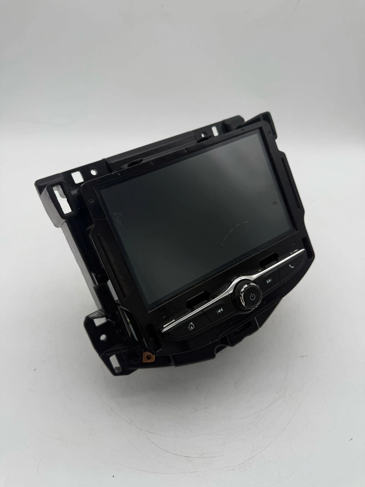 2018 2019 CHEVROLET SONIC/TRAX RADIO RECEIVER AM FM DISPLAY SCREEN OEM 84610605 - Image 7