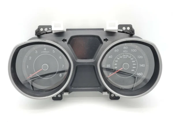 2013 Hyundai Elantra Sedan AT Instrument Cluster Speedometer Gauge
