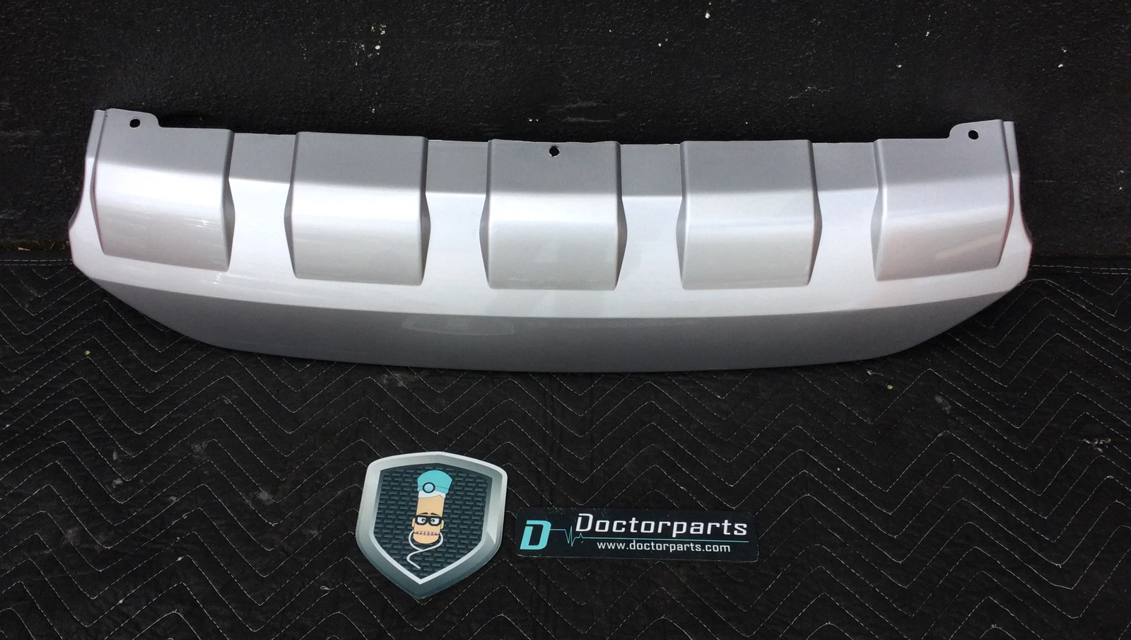 2009-2013 SUBARU FORESTER REAR BUMPER FASCIA OEM NEW LOCAL PICKUP - Image 7