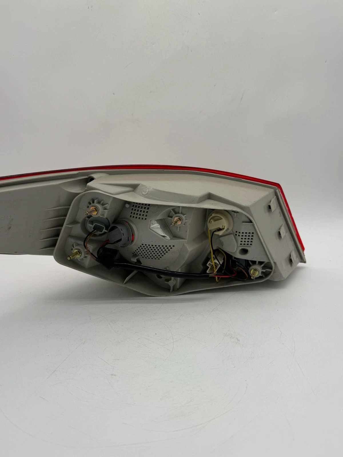 2011-2014 HYUNDAI SONATA RIGHT SIDE PASSENGER RH TAIL LIGHT OEM HY079B00CA - Image 6